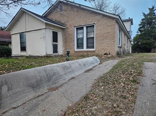 709 E Jefferson St, Waxahachie, TX 75165