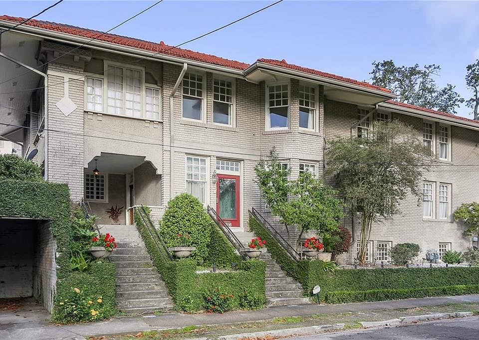 1st image of 1614 Valmont St #1614