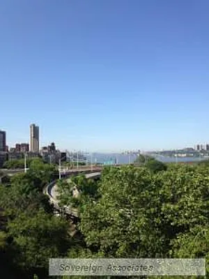 Rented by Sovereign Associates | media 19