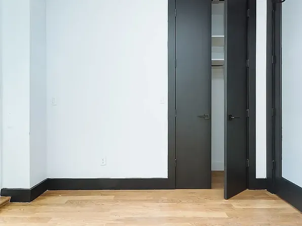 1610 New York Avenue image 3 of 9