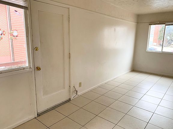2nd image of 1328 East St