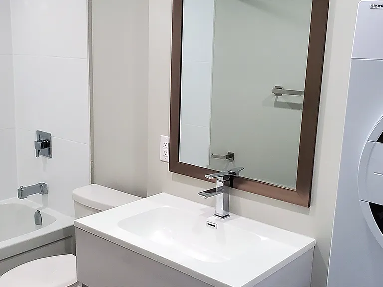 33 Berkley Dr — Photo 18