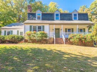 1712 Turnmill Dr, North Chesterfield, VA 23235
