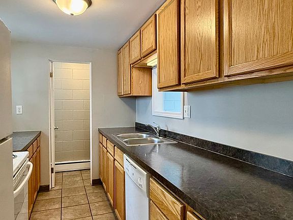 4th image of 1100 8th Ave NW APT 717