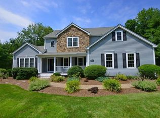 14 Mikayla Ann Dr, Rehoboth, MA 02769