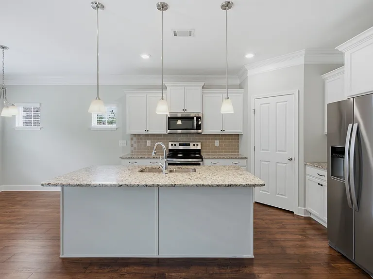 1313 Duns Ln — Photo 8