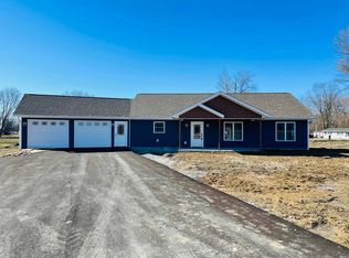 106 Cardinal Ct, Mitchell, IN 47446