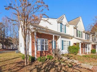 5305 Magnolia Tree Ln, Charlotte, NC