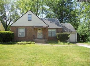 3570 Harvey Rd, Cleveland Heights, OH 44118