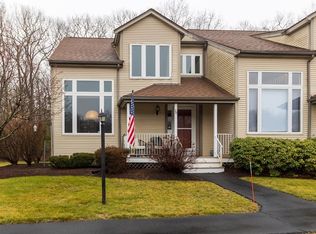 78 Willow Pond Dr, Rockland, MA 02370
