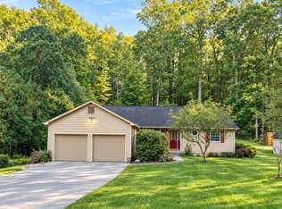 35 Cedarwood Drive, Queensbury, NY 12804