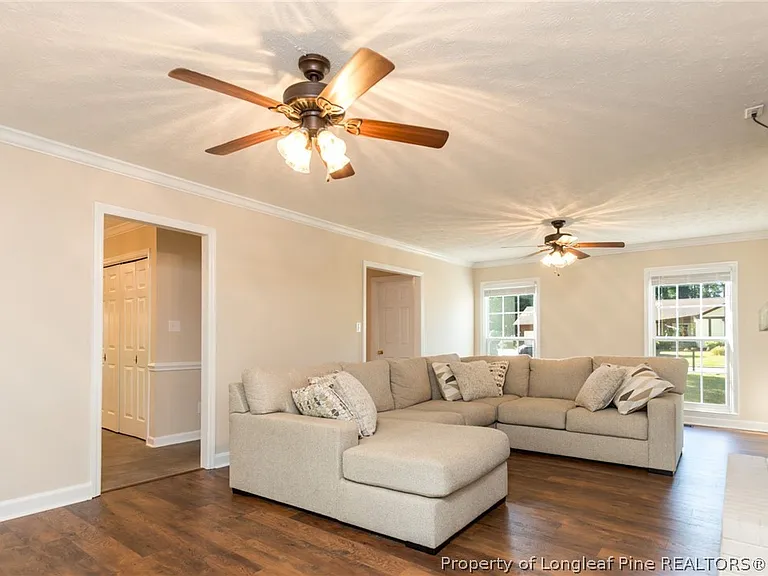 3356 Quarry Dr — Photo 7