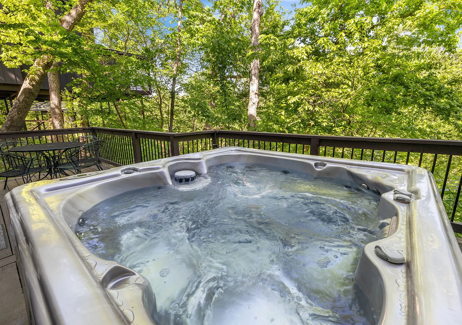 Almand House-ON MTB Trail-Hot Tub-Epic Gameroom — Photo 4