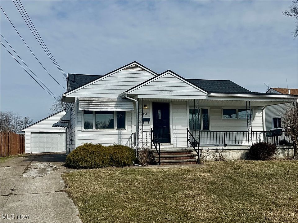 1st image of 930 W 30th St