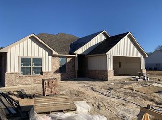 127 Rose Row Ln, Winona, TX 75792