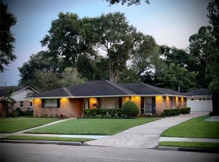 1602 Droxford Dr, Houston, TX 77008