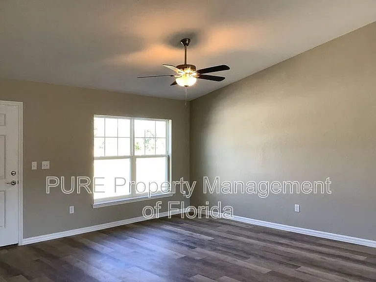 139 Pine Crse — Photo 4