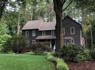 11850 Bollingbrook Dr, North Chesterfield, VA 23236