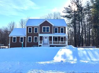 1 Orchard Park Ln, Hudson, NH 03051