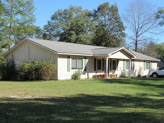 3rd image of 207 Pinecrest Dr