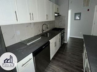 97 Clinton Ave #202B, Newark, NJ 07102