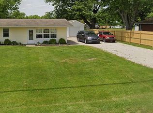 506 N Main St, Fillmore, IN 46128