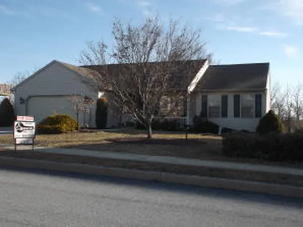 13 Judy Ln #L-0008, Richland, PA 17087