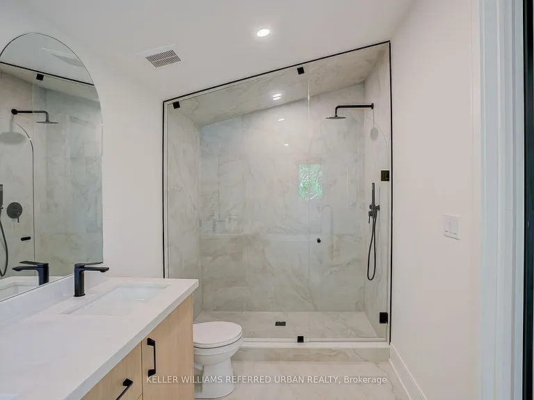 37 Wesley Ave — Photo 25