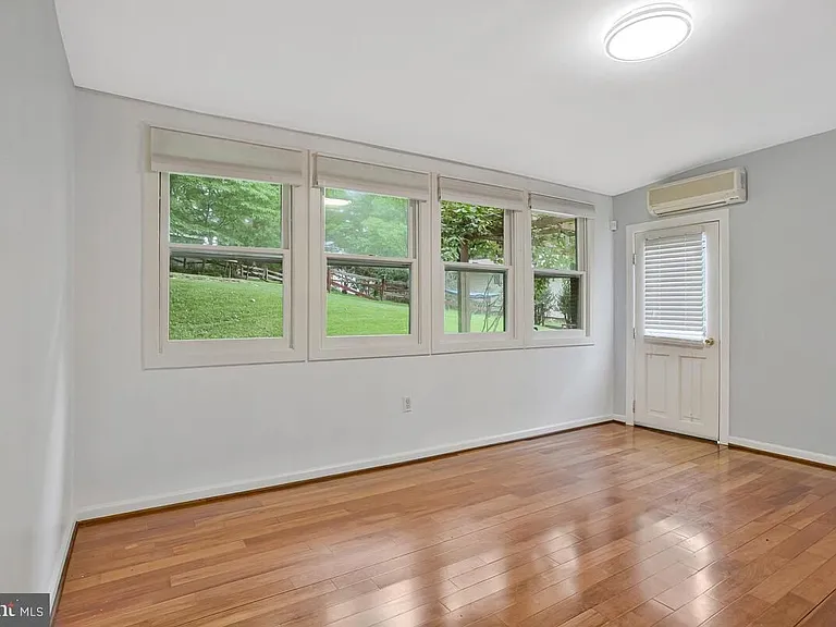6162 Forty Winks Way — Photo 10