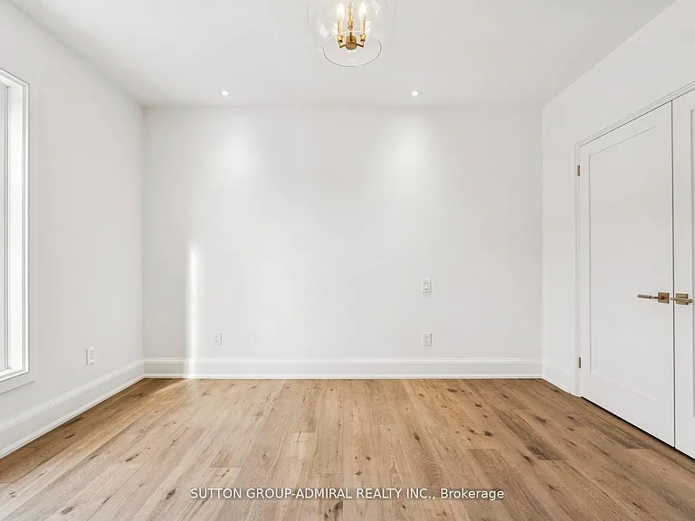 78 Burncrest Dr — Photo 13