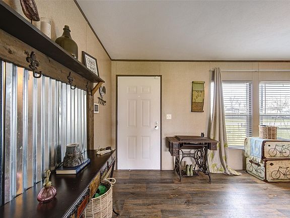 3rd image of 2923 County Road 292