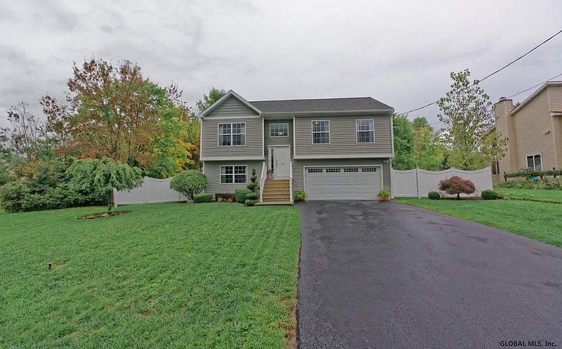 2nd image of 24 VAN SLYCK Avenue