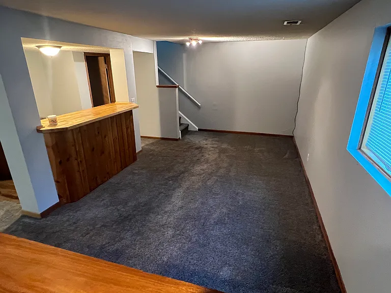 11828 Monroe Cir NE — Photo 13