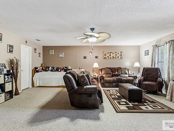 3rd image of 3613 Bluebird Ave