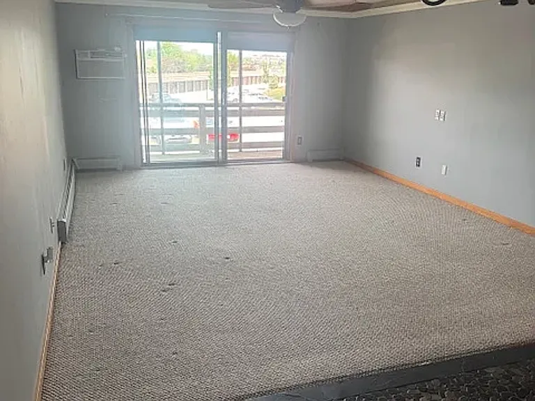 4407 Wilshire Blvd #206 — Photo 6