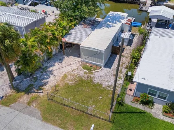 6833 FLICKER LANE, HUDSON, FL 34667
