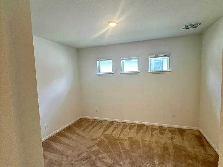 1401 Brescia Walk — Photo 9