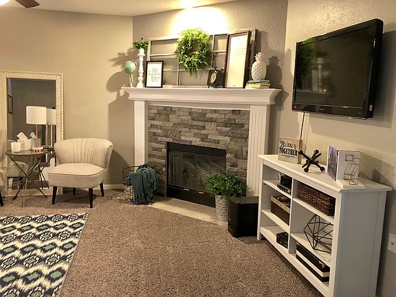 2nd image of 6064 NE Moonstone Dr #10C