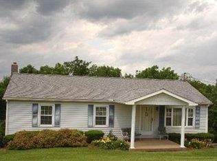 65 Meneely Rd, Burgettstown, PA 15021