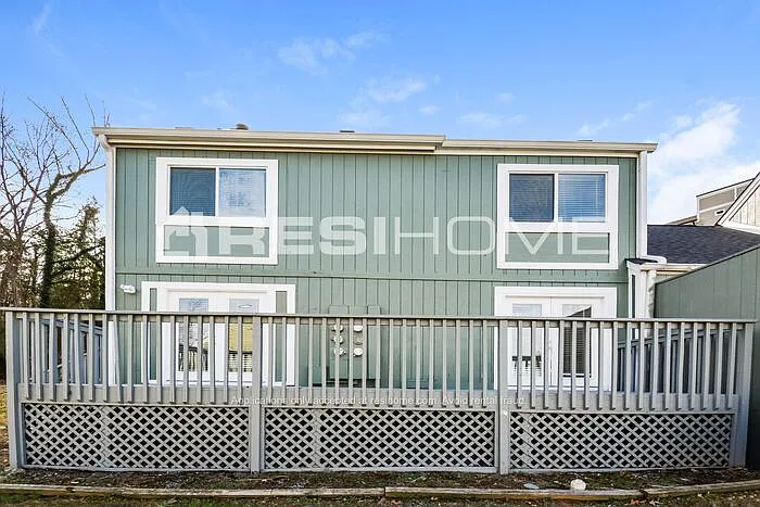 422 Raintree Pl — Photo 12