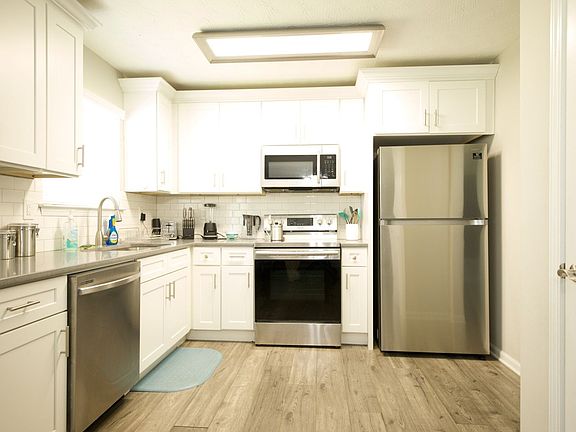 4th image of 6116 Citico River Ln