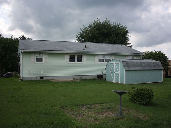 3rd image of 510 Blevins Ave