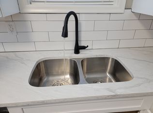 734 S 50th St APT 1, Omaha, NE 68106
