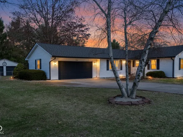 210 W Birch Ln, Alexandria, IN 46001