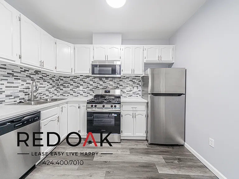 1032-1036 S Normandie Ave #1032-101 — Photo 9