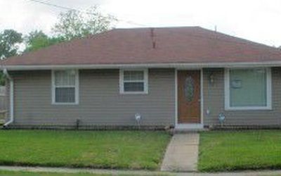 4700 Congress Dr, New Orleans, LA, 70126