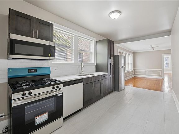 3rd image of 7730 S Essex Ave APT 1