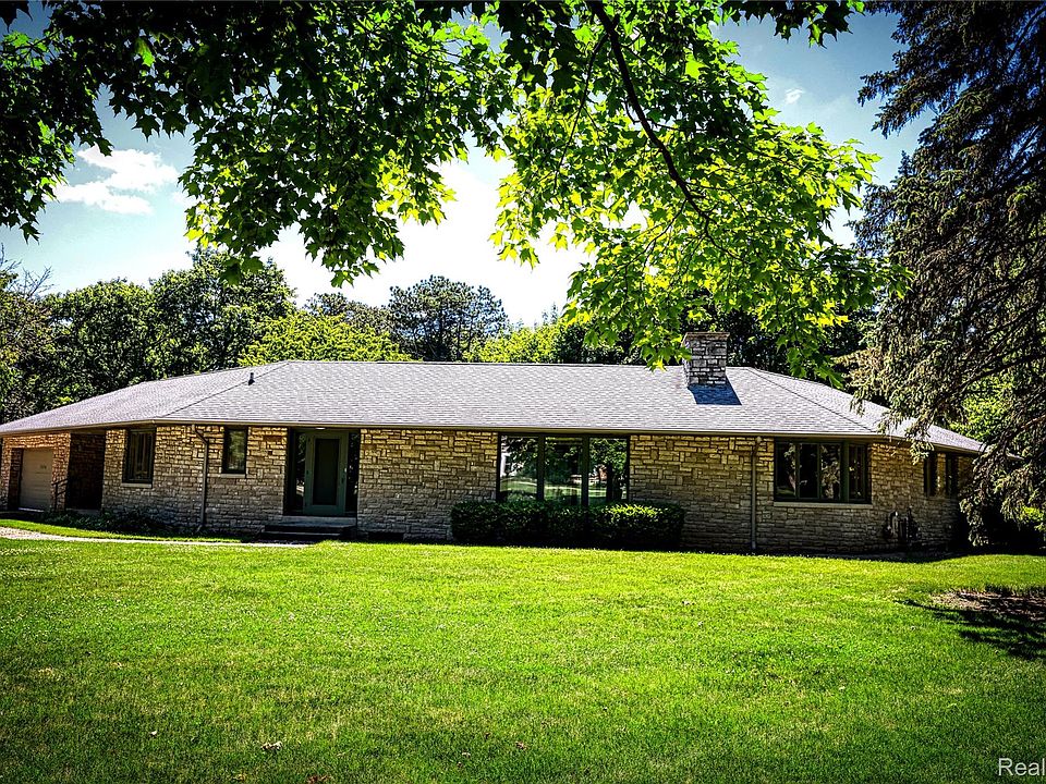 1st image of 4646 Kennebec Dr