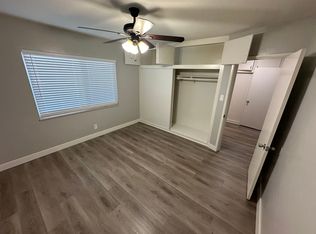 1425 E Appleton St APT 5, Long Beach, CA 90802