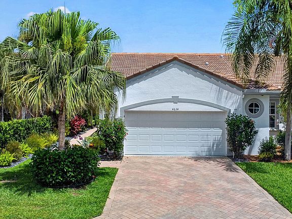 3rd image of 4634 Carlton Golf Drive
